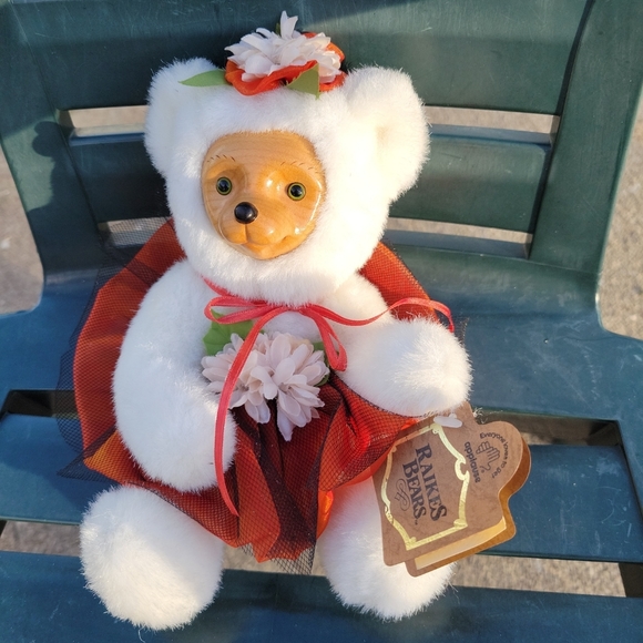 Robert Raikes Bear Flower Fairies Orange Wings Autumn Adorable 10" Tall NWT - Picture 2 of 7